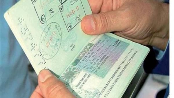 إبعاد أذربيجاني وسوري خارج البلاد لأسباب تتعلق بالصالح العام