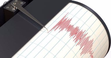 إصابة 4 أشخاص وتعطل خدمات القطارات فائقة السرعة إثر زلزال بقوة 7.2 درجة في اليابان