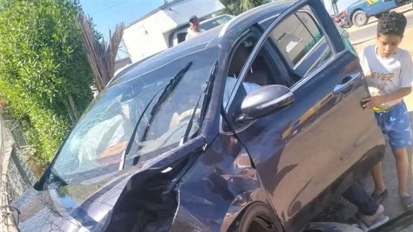 إصابة 8 أشخاص في انقلاب سيارة ميكروباص بطريق الدلنجات – دمنهور بالبحيرة