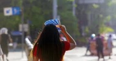 إسبانيا تواجه موجة حر تاريخية تذيب الأسفلت وتغلق الشوارع