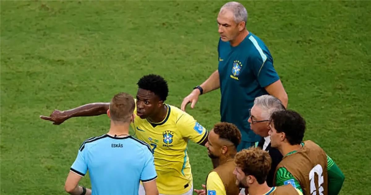 الاتحاد البرازيلي يقدم شكوى رسمية لـ “فيفا” بشأن هدف فينيسيوس الملغى أمام اسكتلندا