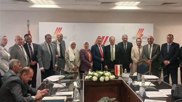 شركة البحيرة للكهرباء تستثمر 1.5 مليار جنيه خلال 2026-2027