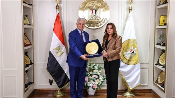 توقيع بروتوكول تعاون بين التنمية المحلية والأكاديمية العربية لتأهيل الكوادر وبناء قادة المستقبل