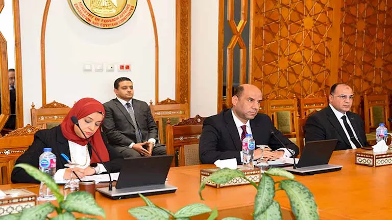 الخارجية والعمل تتعاونان لتعزيز فرص تشغيل المصريين بالخارج وتطوير منظومة التدريب