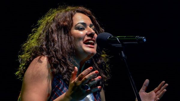 الخميس المقبل .. دينا الوديدي تحيي حفلا غنائيا في ساقية الصاوي