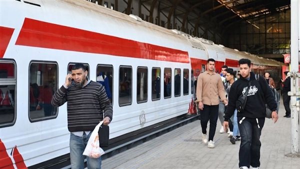 السكة الحديد: إعادة تشغيل قطاري 4222 / 4223 ركاب محرم بك / برج العرب الجديدة والعكس