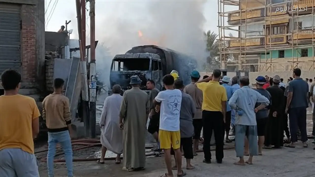 حريق سيارة محملة بـ 20 طن سولار داخل محطة وقود بالشرقية