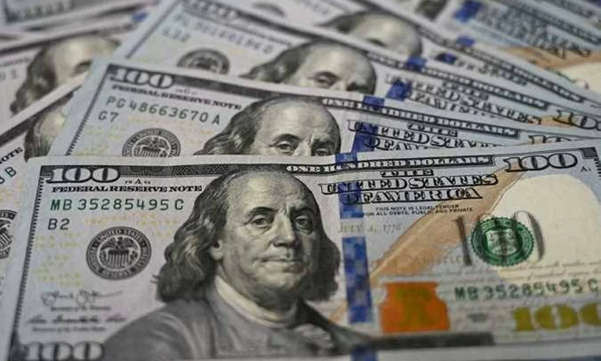 انخفض في 10 بنوك.. سعر الدولار الرسمي مقابل الجنيه المصري اليوم الثلاثاء  16 يونيو 2026