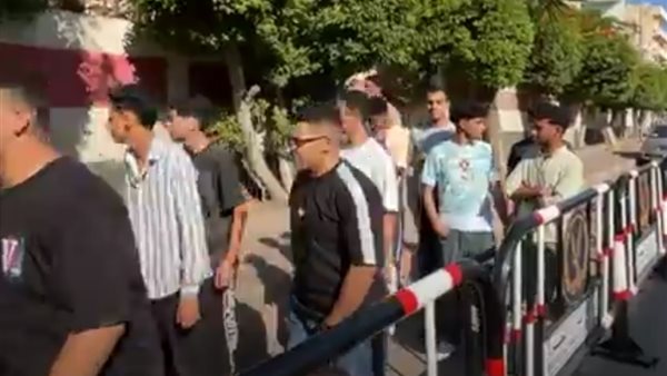 انطلاق ماراثون الثانوية العامة بالبحيرة.. و 48 الف طالب يتوافدون على اللجان