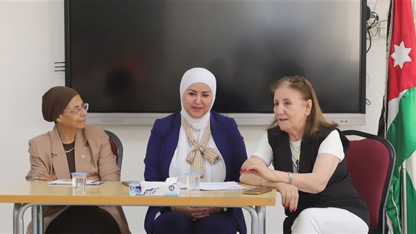 برلمانيات عربيات يناقشن مناهضة العنف ضد المرأة مع برلمان الطفل الأردني