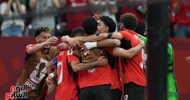 «بي بي سي»: مصر تحقق فوزاً غير مسبوق في ليلة تألق محمد صلاح وزيكو