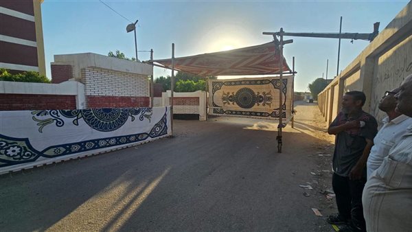 تجهيز اللجان والاستراحات اللمسات الأخيرة قبل إنطلاق ماراثون الثانوية العامة بشبراخيت وبدر