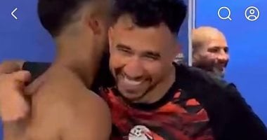 تريزيجيه وتيليمانس أصدقاء الأمس فى أندرلخت.. روح رياضية عقب مباراة بلجيكا