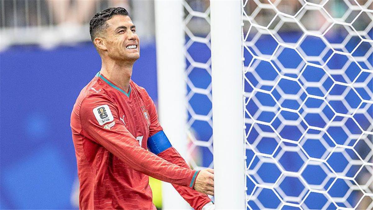 تشكيل البرتغال أمام أوزبكستان في كأس العالم.. موقف رونالدو