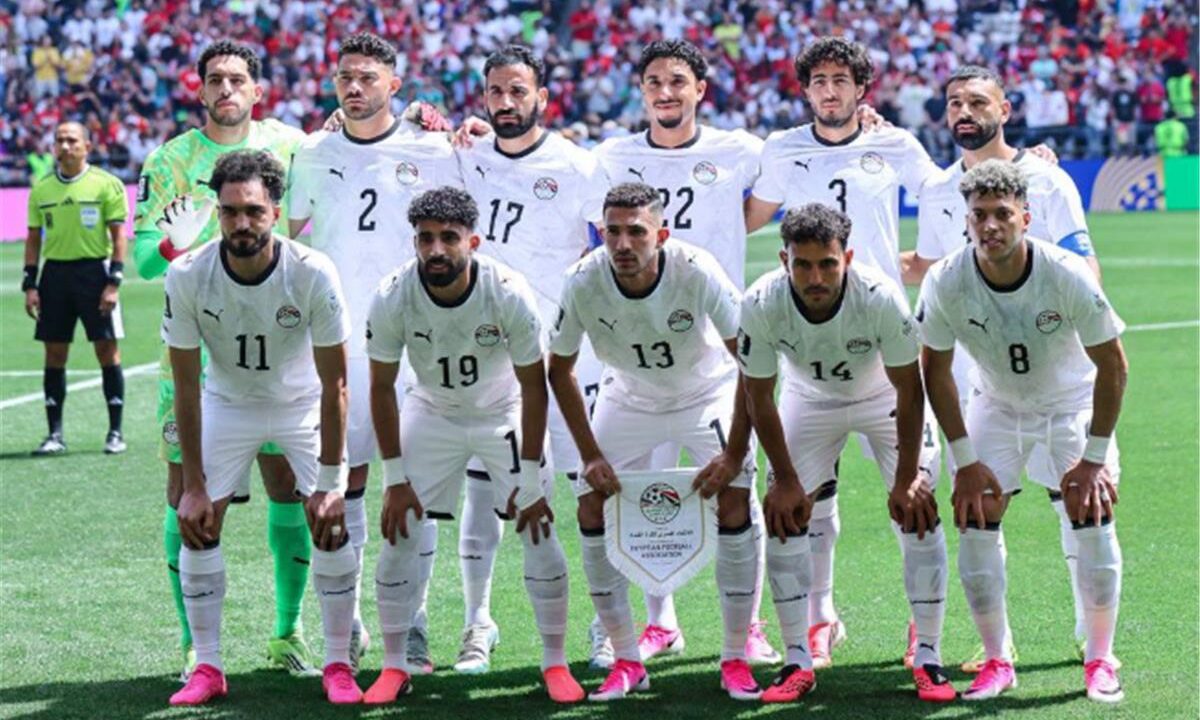 تشكيل منتخب مصر أمام نيوزيلندا في كأس العالم.. ثلاثي هجومي