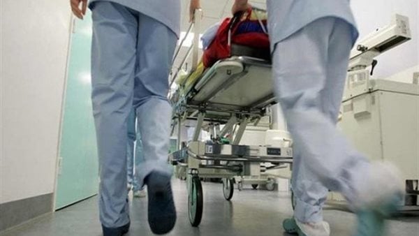 تناولوا وجبة شاورما من مطعم سوري شهير بعباس العقاد.. تسمم أسرة كاملة وحجز أفرادها بحميات العباسية