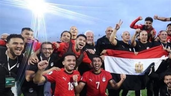 مباراة الفراعنة أمام أستراليا في دالاس: تحديات السفر وحرارة 40 درجة