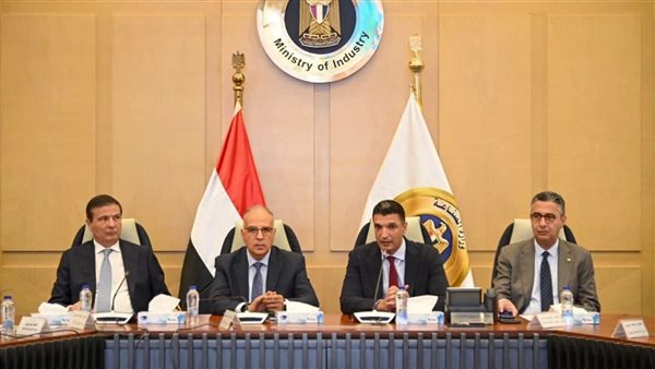 جهود موحدة لترشيد استهلاك المياه في الصناعة والزراعة