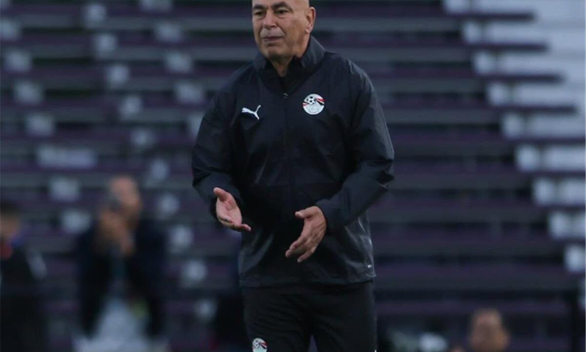 حسام حسن يكشف سبب استبدال محمد صلاح المبكر في مباراة إيران
