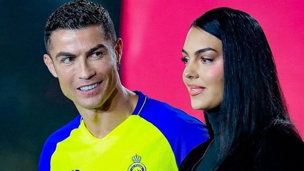 حقيقة أزمة كريستيانو رونالدو مع منتخب البرتغال.. تعليق مثير من جورجينا يلفت الأنظار