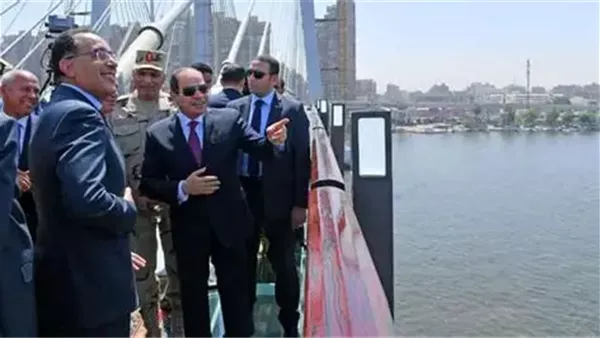خبير: ثورة 30 يونيو منعت تحويل القاهرة لجراج واستثمرت 2 تريليون جنيه في الطرق
