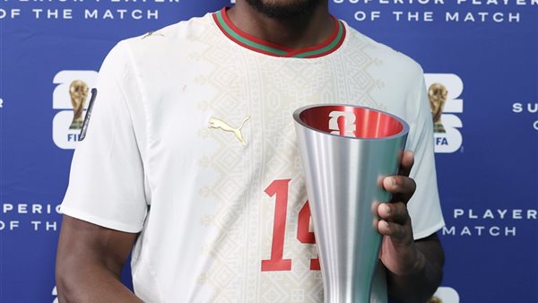 ديوب يتألق ويقود المغرب للتأهل.. جائزة رجل المباراة أمام هولندا