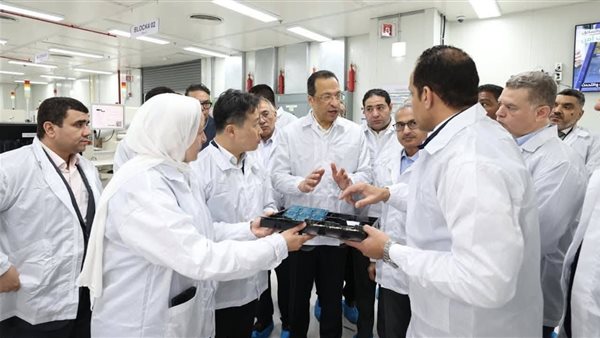 ذكرى 30 يونيو: 15 علامة تجارية تنتج 10 ملايين هاتف وتستهدف 15 مليونًا بنهاية 2026