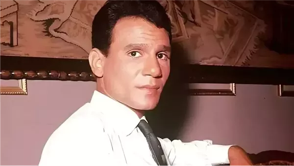 ” ذكرى ميلاد العندليب “.. عبدالحليم حافظ مدرسة في الغناء رغم مرور السنوات
