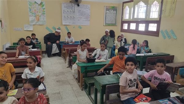 رئيس منطقة جنوب سيناء الأزهرية يتابع فعاليات المشروع الصيفي للقرآن بمعهد طور سيناء النموذجي