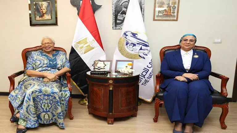 رئيسة المجلس القومي للمرأة تبحث مع جراسا ماشيل سبل تعزيز التعاون لتمكين المرأة في أفريقيا