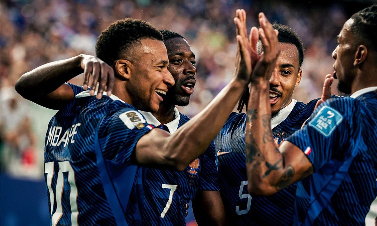 رجل مباراة العراق وفرنسا في كأس العالم