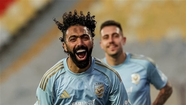 رسميًا.. الأهلي يجدد التعاقد مع حسين الشحات لمدة موسمين
