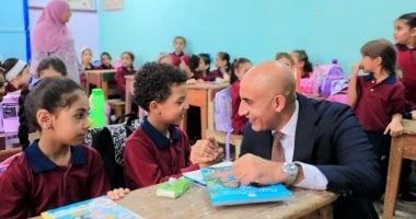 تفاصيل رسوم تحويلات الطلاب بين المدارس للعام الدراسي المقبل
