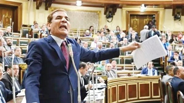سجال بين رئيس البرلمان والنائب عبد العليم داود حول تعزيز الولاء