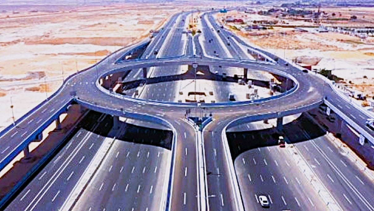 تطوير طريق الساحل الشمالي ومطروح