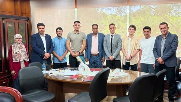 طلاب جامعة العاصمة يطورون منصة مصرفية رقمية متكاملة
