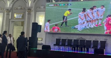 على هامش مهرجان موسيقى.. مباراة كأس العالم تجذب انتباه الأوزبكيين