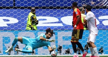 علي رضا بيرانفاند حارس إيران يحصد جائزة الأفضل في مباراة بلجيكا