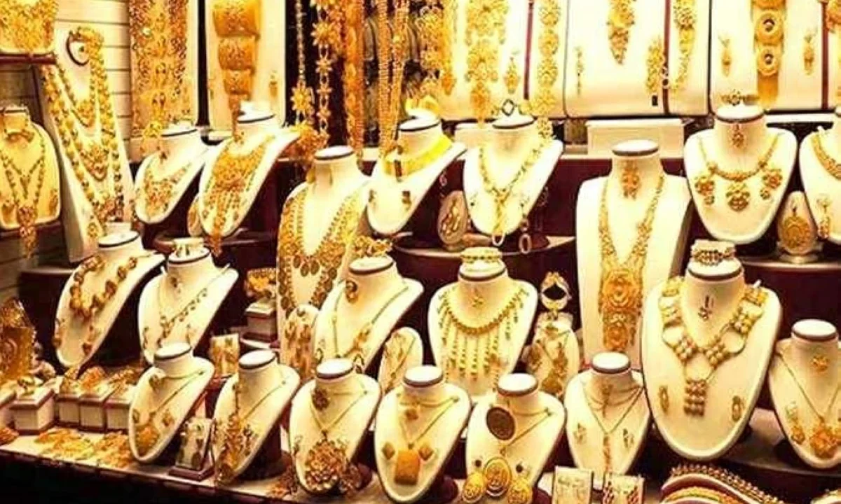 عيار 21 بعد الزيادة الأخيرة.. سعر الذهب اليوم الاثنين 15 يونيو 2026 مساءً (مكاسب جديدة عالميًا)