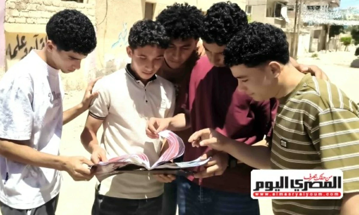 غرفة عمليات الأزهر: أسئلة امتحان الكيمياء للثانوية متوازنة وتلائم قدرات الطلاب