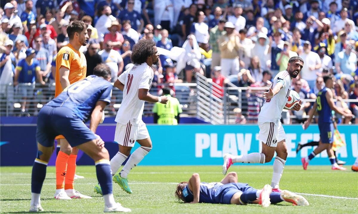 قطر تودع كأس العالم بهزيمة أمام البوسنة والهرسك بثلاثية مقابل هدف