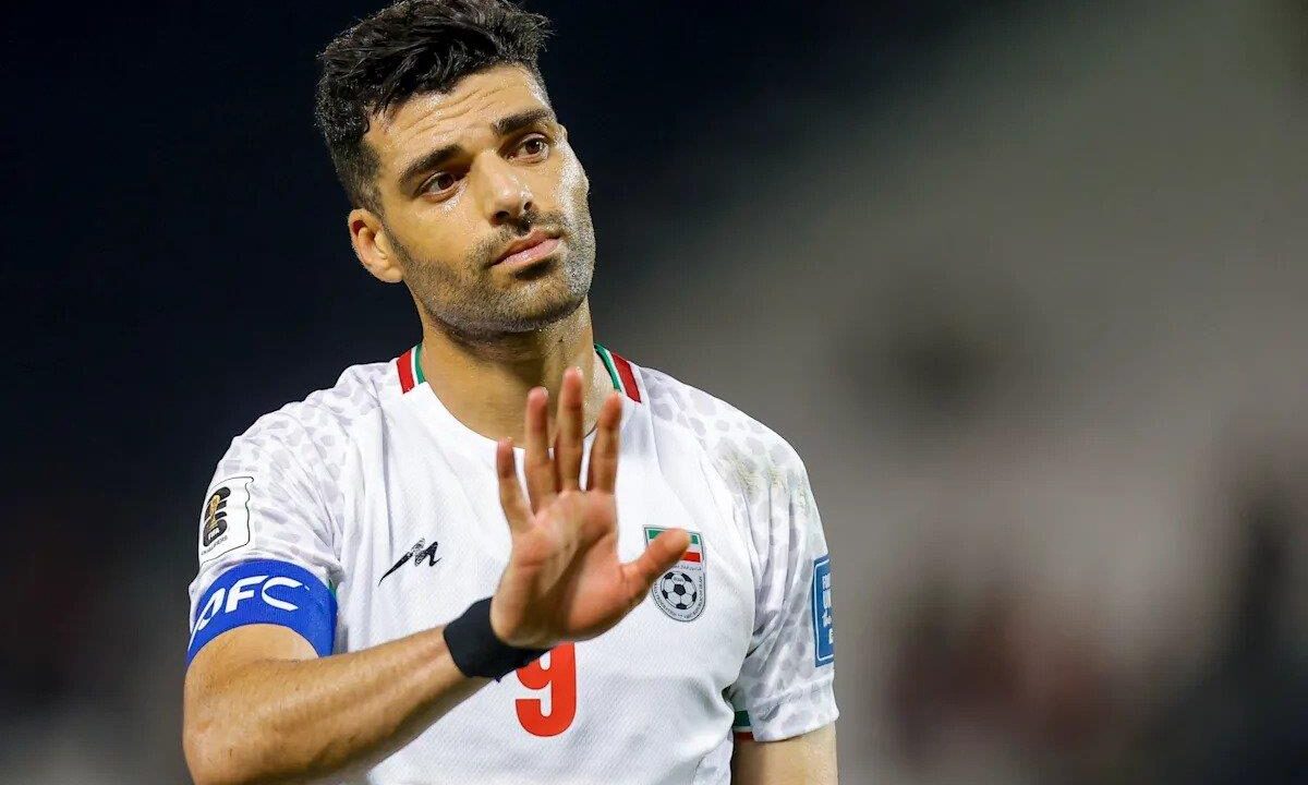 قائد منتخب إيران: يريدوننا خارج كأس العالم بعد التعادل مع مصر