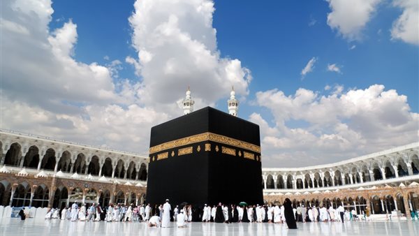 لجنة السياحة الدينية تعقد أولى اجتماعاتها لبحث استعدادات ومقترحات موسم العمرة