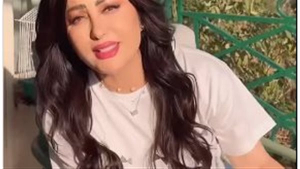 لطيفة تشوّق جمهورها لألبومها الجديد: مفاجآت عديدة في الأفق