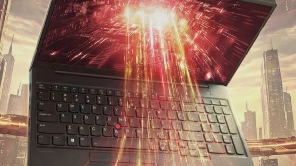 لينوفو تطلق حاسوب ThinkPad جديد بحجم 16 بوصة بشاشة OLED
