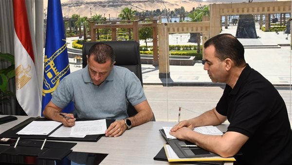 محافظ أسوان يعتمد قواعد تنسيق القبول بمدارس التعليم الثانوي العام والفني للعام الدراسي 2026/2027
