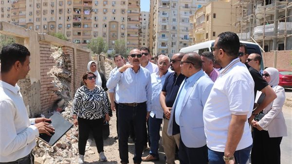 محافظ السويس يعلن تطوير مسجد الشهداء التاريخي