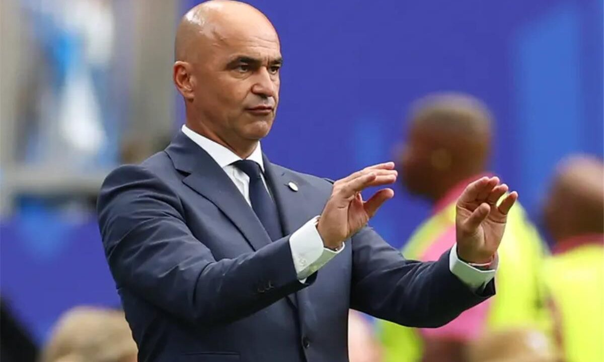 مدرب البرتغال يرد على مقارنة ميسي ورونالدو.. ويؤكد: عانينا من ضجيج ظالم