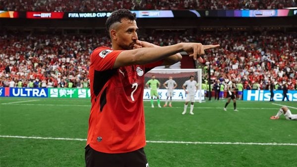 مليون ونصف دولار يعلق انتقال تريزيجيه إلى الرياض السعودي