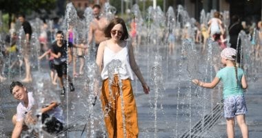 موجة حر قياسية تضرب بريطانيا مع توقعات بتسجيل أعلى درجات في تاريخ البلاد